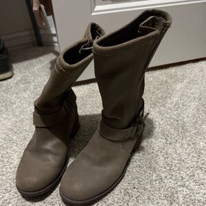 UGG Boots Worn maybe 5 times